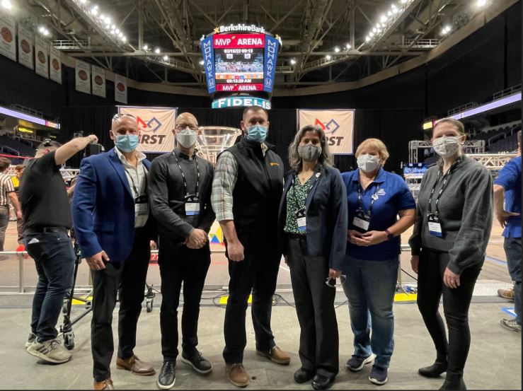 GFfab8's tweet photo. Congratulations to all the student teams @NYTVFRC ! @GFfab8 is proud to support this exciting event that combines STEM with innovation to become a life enriching experience and inspiration for future careers. #NYTechValleyFRC  #STEM https://t.co/0NqIARInjv