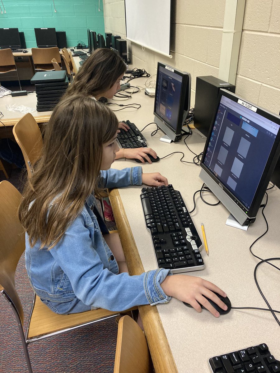 Catie Bales tweet media