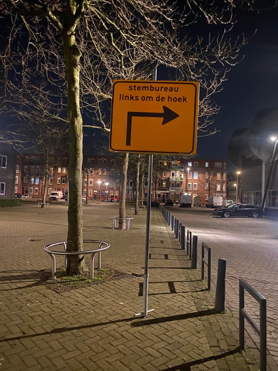 micheleggermont's tweet photo. De praktijk van linkse partijen die in colleges van B&amp;W gaan zitten zonder linkse raadsmeerderheid... https://t.co/HisSO4Uzms