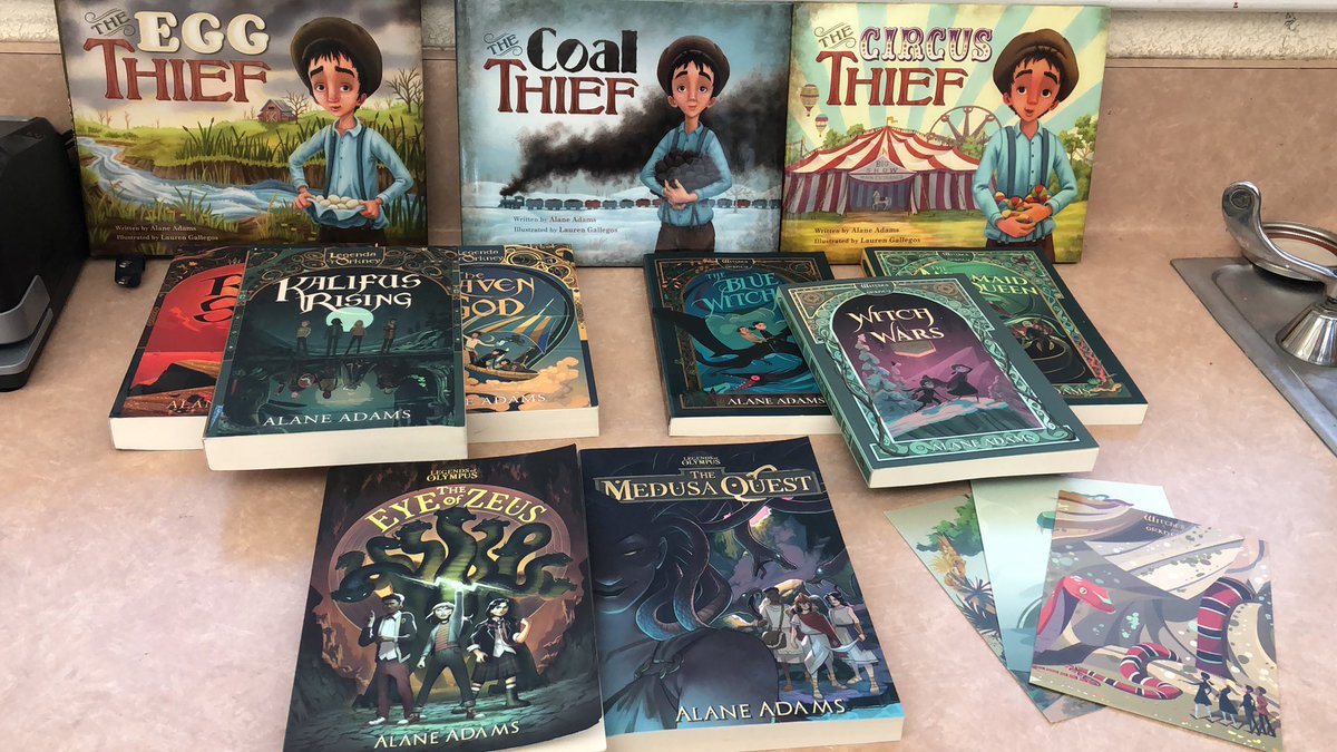 KimArata's tweet image. Guess what we are starting today??  #betweenthepages 

So excited!! 

@AlaneAdamsBooks #reading