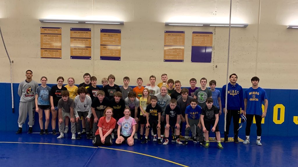 NIACC1Wrestling's tweet photo. See you tonight at 6pm for Open Mat workout in the NIACC Wrestling Room‼️

#TrojanUp | 🤼‍♂️🟡🔵 https://t.co/ZkVmyXgro2