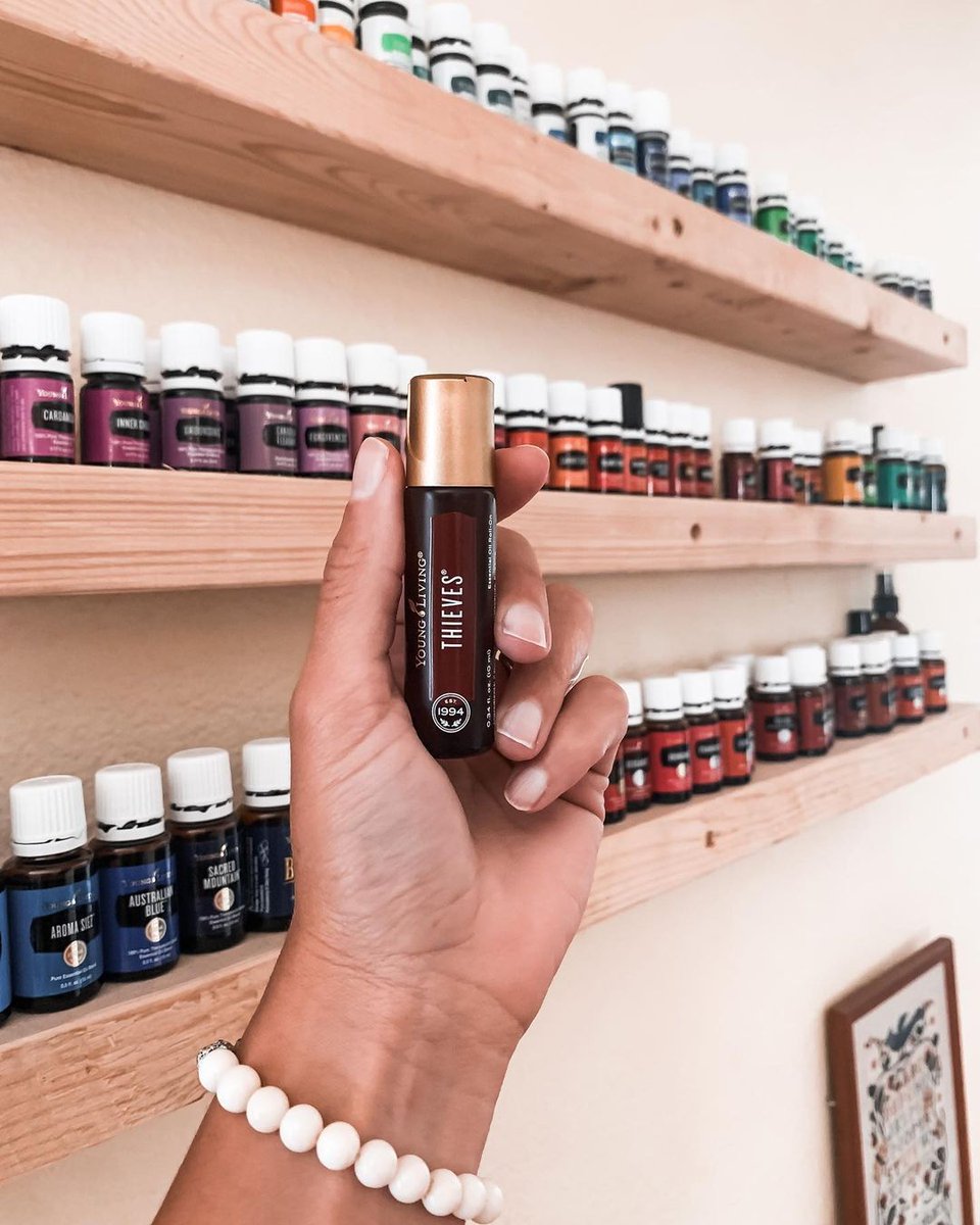 Enjoy Thieves’ warm, rich scent on the go with Thieves Roll-On. Inspire feelings of cleansing and wellness as you apply it to the bottoms of your feet, the back of your neck, wrists, or any desired area as needed.

RT if you 🤎 Thieves!