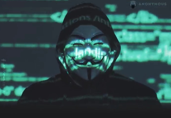 redusers's tweet photo. Anonymous hackea cientos de cámaras en Rusia.
El grupo de hackers utilizó estos dispositivos para difundir mensajes de textos sobre las imágenes denunciando el daño producido por la guerra en Ucrania.
https://t.co/uptSNwRkAi
#redusers #anonymous https://t.co/Ysp5nQWgVa