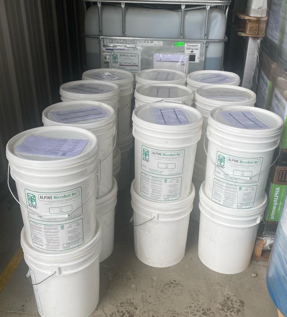 alpinepfl's tweet photo. A load of ALPINE MicroBolt® Mo was delivered. "How does Mo help my crops", you say? It transforms nitrogen into amino acids & is a catalyst in oxidation-reduction process. For info on #MicroBolt Mo and other #micronutrients to help your crops, check out https://t.co/btGtBTcJK7 https://t.co/eALs6iHDp9
