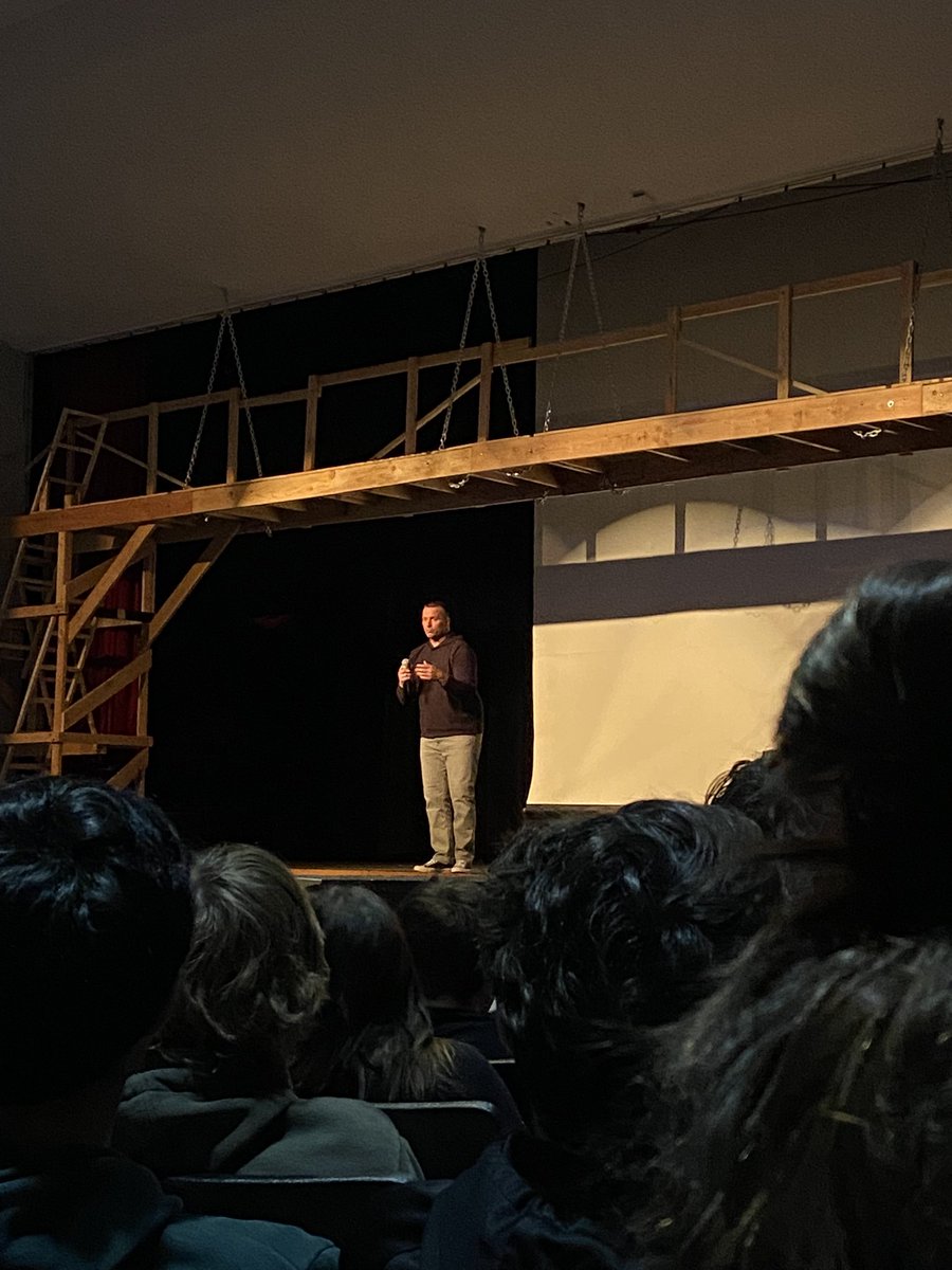 hprhs_madison's tweet photo. We had Chris Herren come talk to everyone today. It was an amazing talk, and I’m glad we got the chance to listen. @HPRwildcats @JonTallamy @HerrenTalks @SeamusWCampbell @DeodinoWildcats https://t.co/udYPcx8sbF