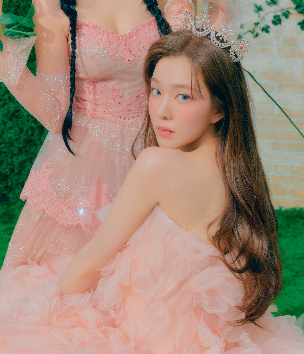 irene pics tweet media