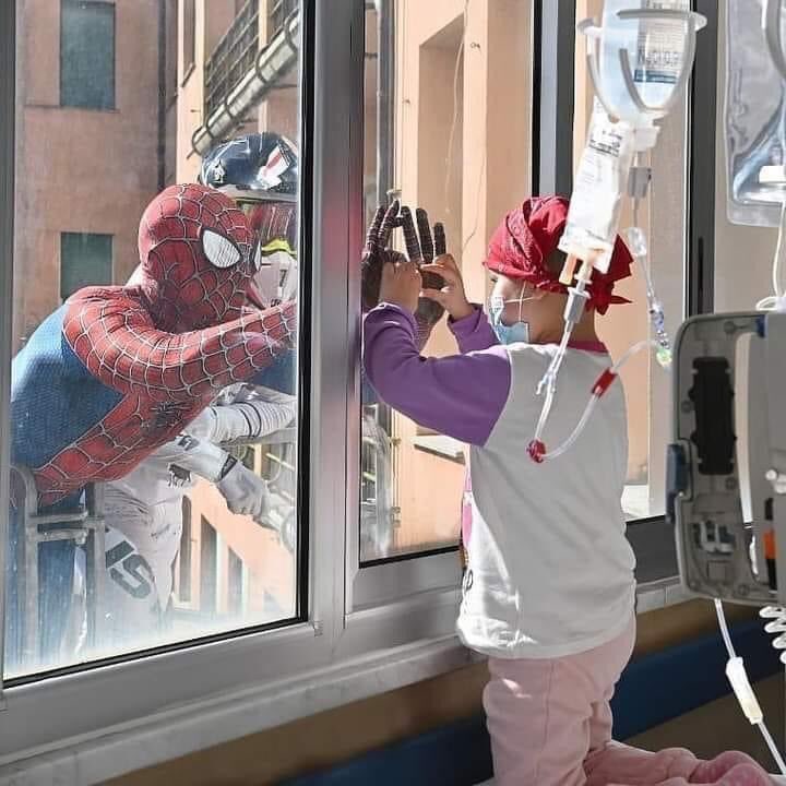 anto8301's tweet image. Genova Ospedale Gaslini...I Super Eroi esistono... 
🇺🇦🇺🇦🇺🇦🏴󠁧󠁢󠁥󠁮󠁧󠁿🏴󠁧󠁢󠁥󠁮󠁧󠁿🏴󠁧󠁢󠁥󠁮󠁧󠁿