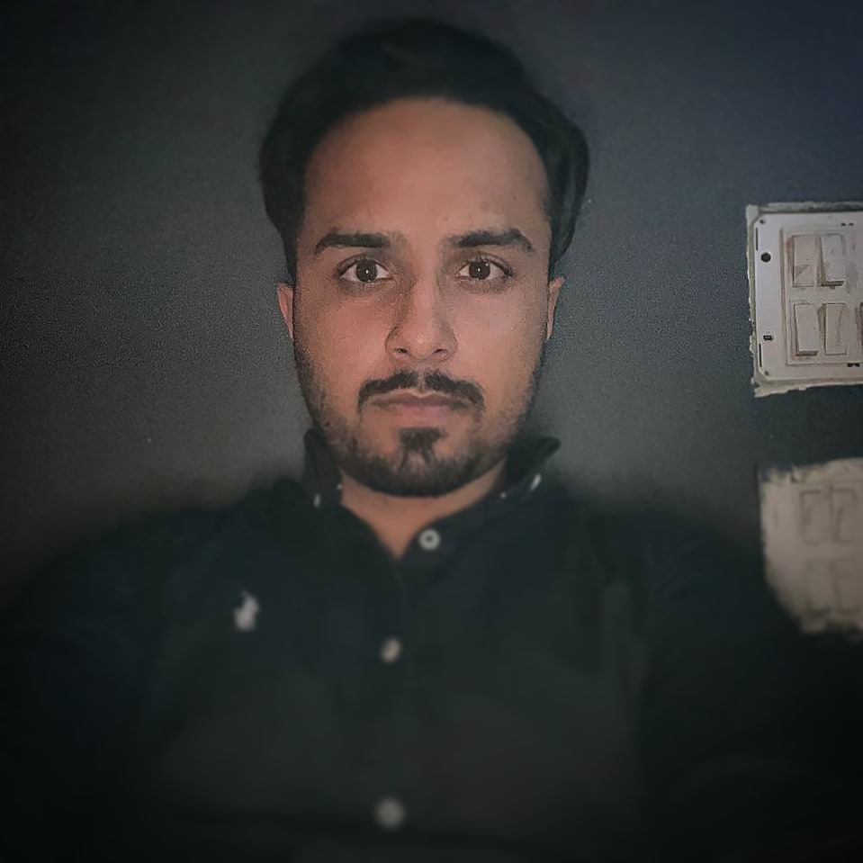 HsrChd's tweet photo. Took a while!
#NewProfilePic https://t.co/OTGz7cmP6d