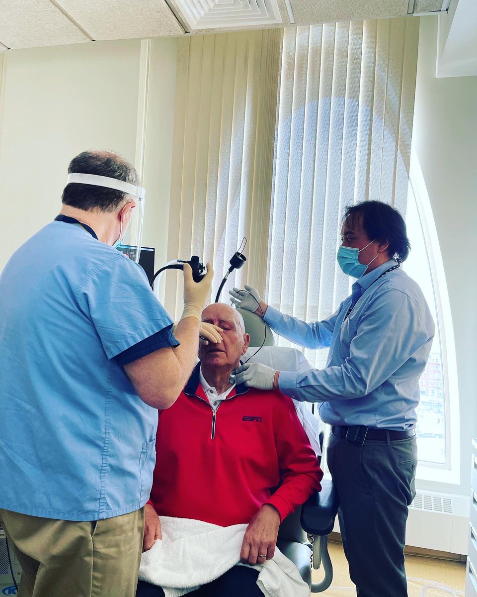 DickieV's tweet photo. After getting a gr8  report from Dr Zeitels I burst in tears .For 2months not being able to express myself was so frustrating. I’ve had a super March Madness as My Final 4 was getting news that I was in REMISSION. My MARCH MADNESS NATIONAL CHAMPIONSHIP was getting my voice back. https://t.co/slgOPe1AQU