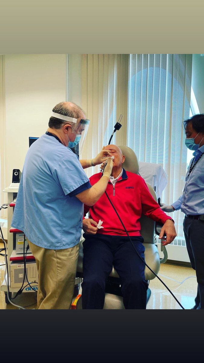 DickieV's tweet photo. After getting a gr8  report from Dr Zeitels I burst in tears .For 2months not being able to express myself was so frustrating. I’ve had a super March Madness as My Final 4 was getting news that I was in REMISSION. My MARCH MADNESS NATIONAL CHAMPIONSHIP was getting my voice back. https://t.co/slgOPe1AQU
