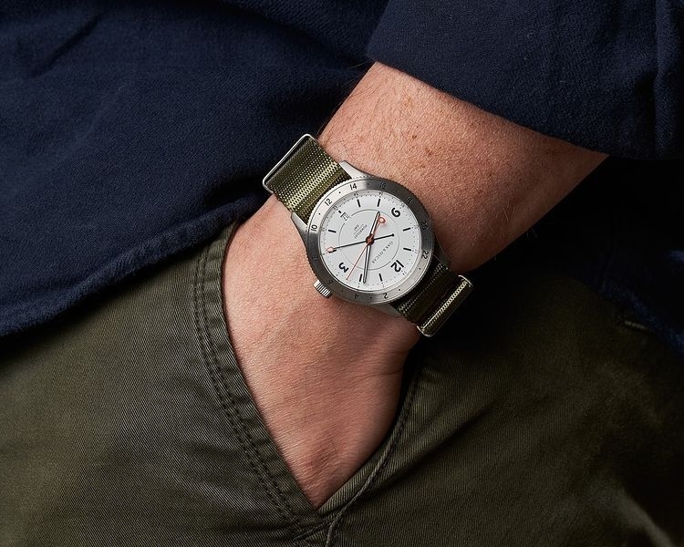 MBWatchworld's tweet image. White.
#repost #oakandoscar