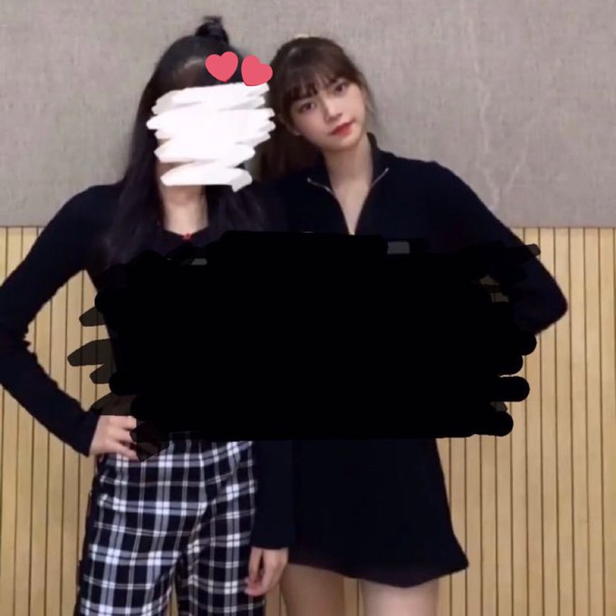 Baemon_ID's tweet photo. Yang Chaeeun 양채은 &amp; Noh Hyerin 노혜린 06L Tower besties🖤 keduanya gabung sejak 2018

#YGNGG #BaeMon #babymonster #YGFAMILY #YGEntertainment #Newgirlgroup #Debut https://t.co/MWFPtyFbqm