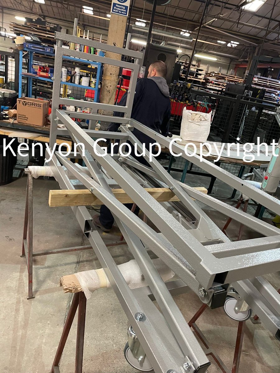 wjkenyon's tweet photo. Good afternoon all. A Kenyon client urgently needed a Lifting Trolley. Order was placed Monday and it’s just been collected by our carriers. With Kenyon the customer will come before everything as we know you have a choice. Thank you for choosing Kenyon.#trolleys #open365 #UKmfg https://t.co/lRkrgq3Lj1