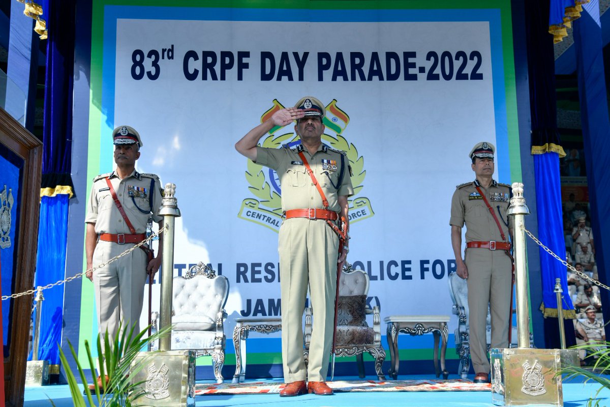 crpfindia's tweet photo. Sh. Kuldiep Singh, DG #CRPF took salute of the impeccable DG's Parade at Jammu. This parade harbingers the #CRPFDay celebrations to be held on 19th March. It is for the first time that the #CRPFDay parade will be held at Jammu. https://t.co/Jcz3o2UpOQ