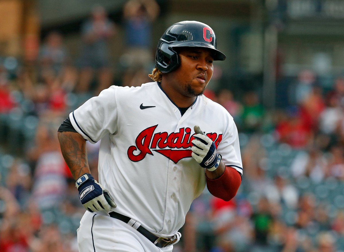 MLBONFOX's tweet photo. The Blue Jays have spoken to the Guardians about a trade for José Ramírez, with the idea of Ramírez playing 2B, per @Ken_Rosenthal https://t.co/pegitAdRHl