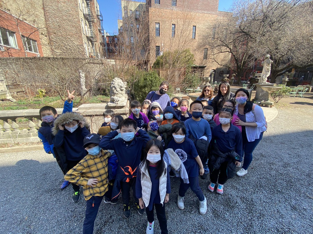 ESGEDNYC's tweet photo. Welcoming back the first @ps130m class to Elizabeth Street Garden for our Spring visits! 

It was so nice to see some familiar faces and meet the new students as well. This year the students are going to keep their own garden journals. 
#ElizabethStreetGarden #OutdoorClassroom https://t.co/XJpb9qq6PT