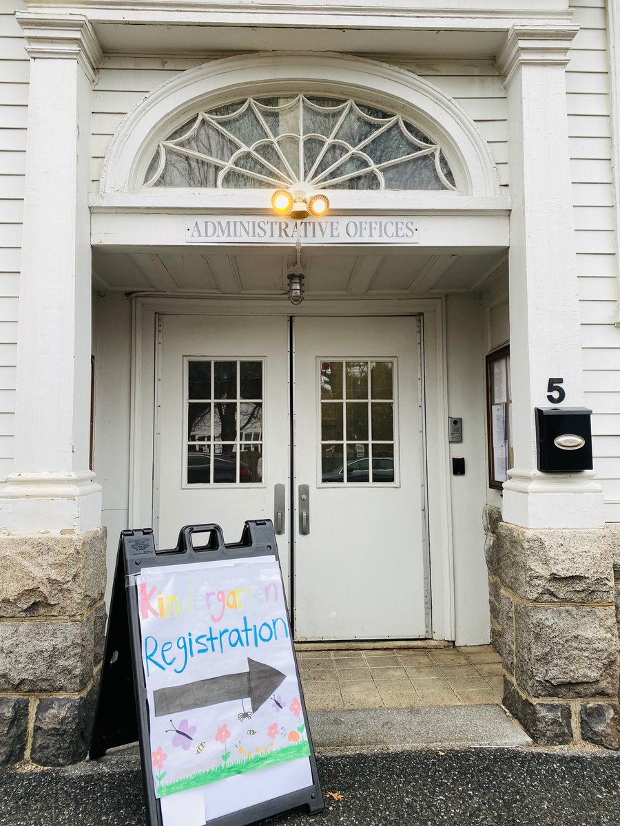 It is Kindergarten Registration Week! Information and Registration Docs can be found here: hwschools.net/page.cfm?p=2328
<a href="/BukerSchool/">Buker School</a>   <a href="/ShediacC/">MrsShediac</a> @CutlerSchool