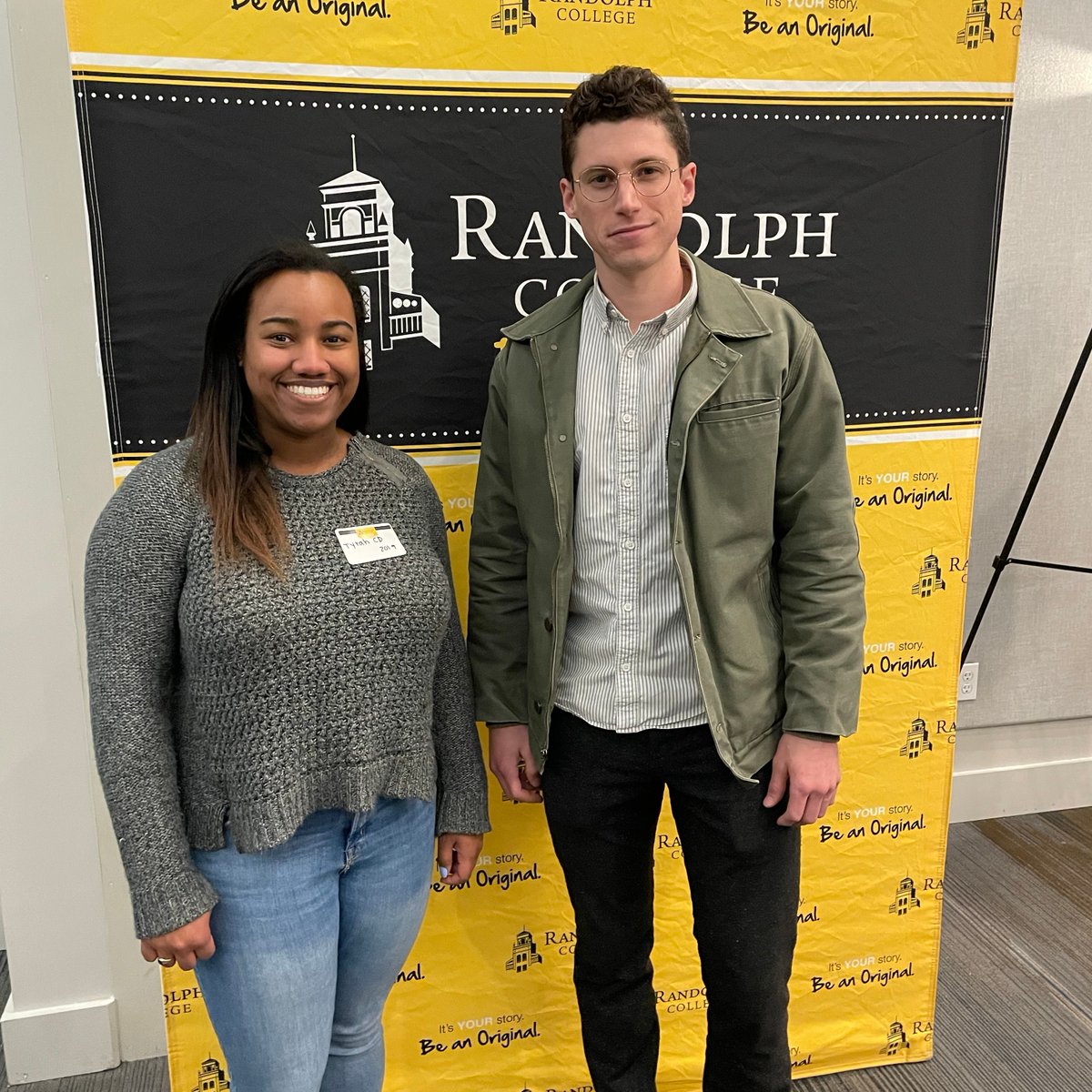 applytorandolph's tweet photo. We have had an amazing time hosting admitted students all through out Maryland, Virginia, North Carolina, and Georgia!

Pictured here at Silver Springs, MD are Tyrah Cobb-Davis '19 and Donald Saltmarsh '16! https://t.co/m260nS06TD