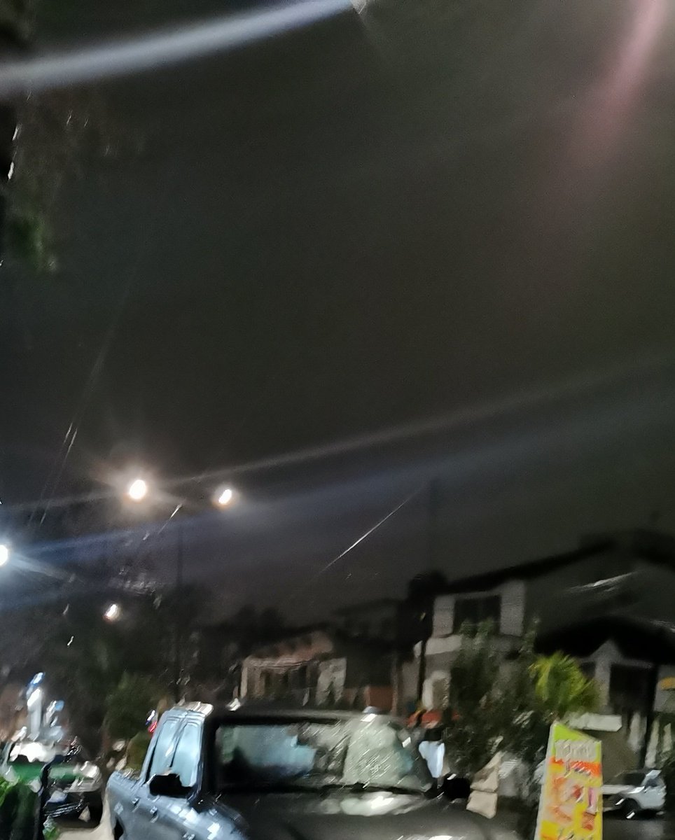 Artee_mtz's tweet photo. @EnergiaXalapa @AytoXalapa @ahuedricardo @EnergiaXalapa  @AytoXalapa @ahuedricardo    gracias por la pronta atención, ya esta Iluminado. https://t.co/KT4pfe730X