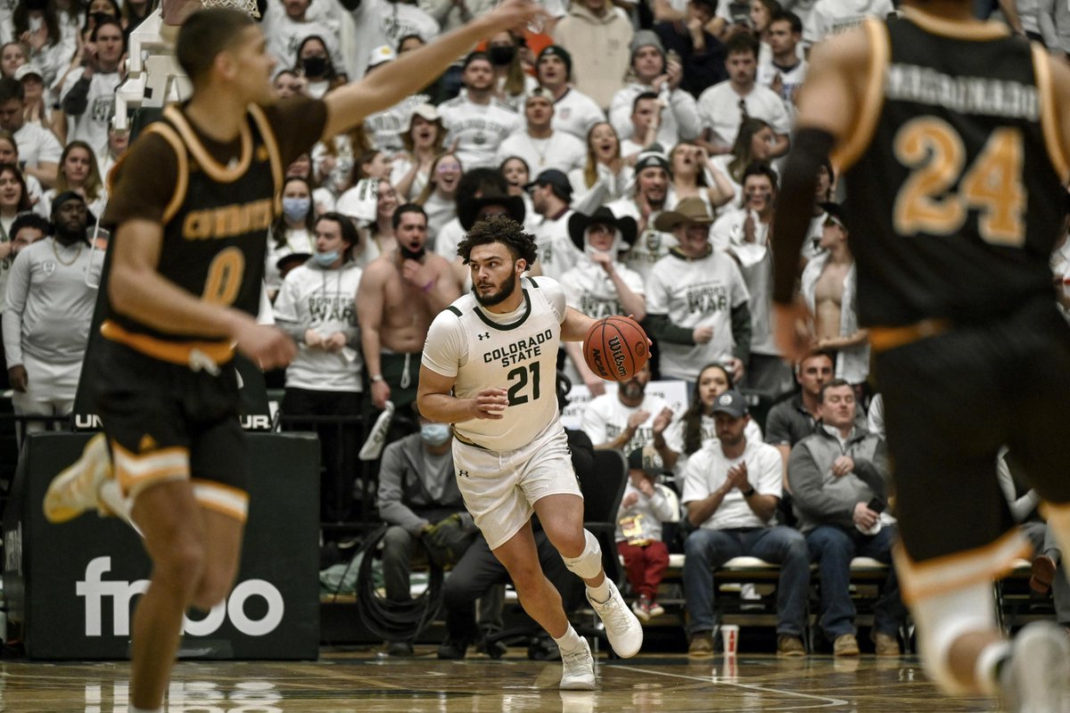 StribSports's tweet photo. The #Gophers won't be in the #NCAA men's and women's basketball tournaments, but you won't have to look hard to find Minnesota players to follow.

The women's list from @Bloodstrib: https://t.co/U6gfmo4K0u 

The men from @Marcus_R_Fuller: https://t.co/Dx5deQSqf1 https://t.co/qv0rUBjoAC
