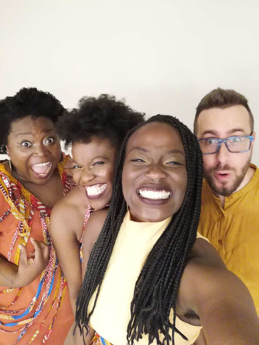 DEMÀ, ÚLTIM DIA PER VOTAR-NOS ALS <a href="/PremiosMIN/">Premios MIN</a>!!!!! 🏆❤️

<a href="/ainapociello/">Aina Pociello Mas</a> <a href="/SateliteK/">Satélite K</a> 
premiosmin.com/candidatura/se…