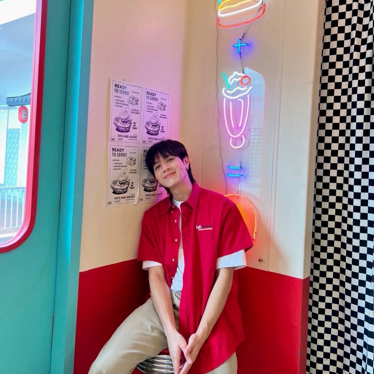 Flukejeee's tweet photo. I see forever in you😚 #Flukepsk https://t.co/wtxX0bpGjj