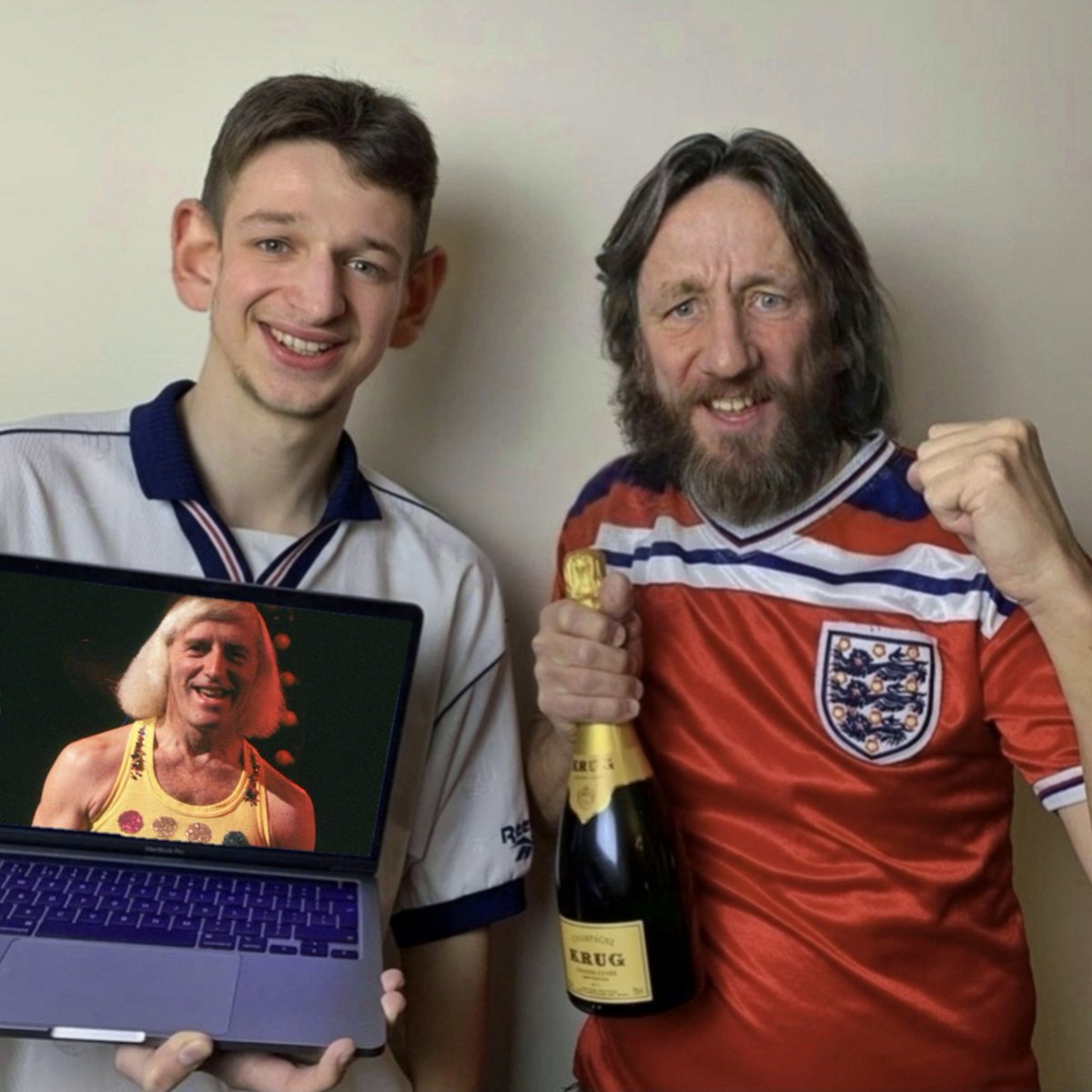 giovansouness's tweet photo. @FootyLimbs @Thogden #Thexit #ThogdenOut https://t.co/G4UVDkEEKq