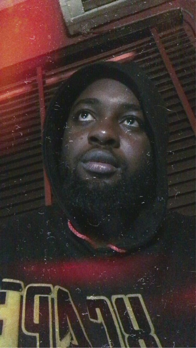 Which sector even works in this country ? 🤔🤔