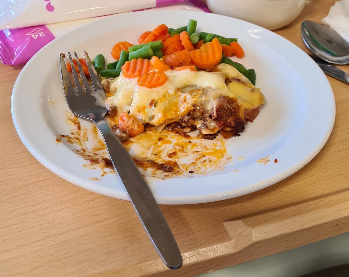 NHS/NHS's version of Lasagne! Tingles your lips like chilli can carne, a slight hint of Chinese curry, however one of the edible options lol.