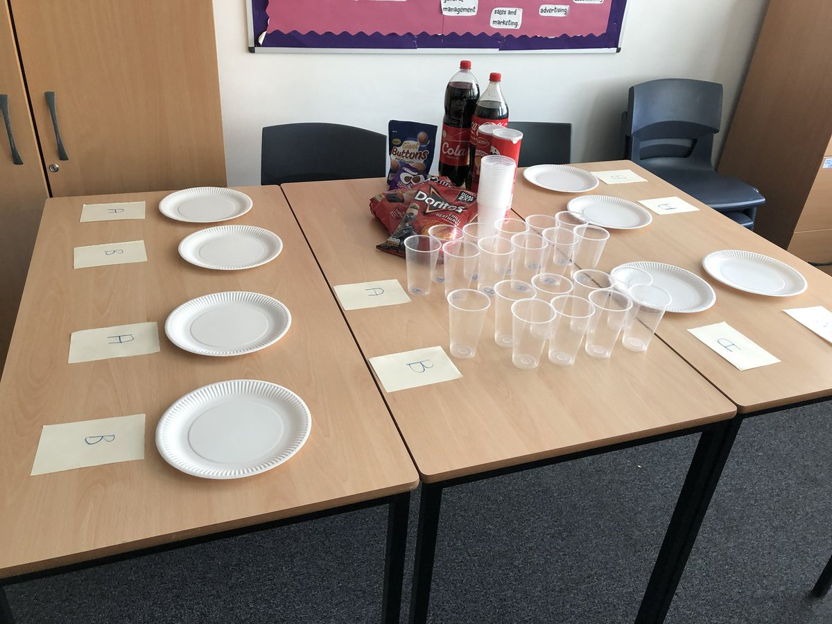 StPatsBusStds's tweet photo. Big Brands V’s Own Brands 💪🏻 blind taste test #branding #R066 #enterpriseandmarketing https://t.co/NJQwEgFRjm