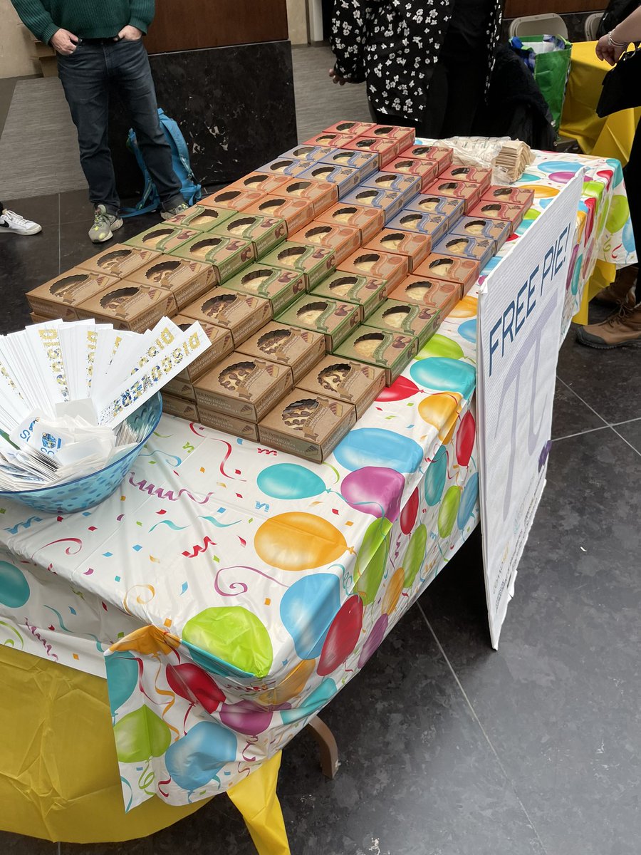 TorontoMetSci's tweet photo. Come get some free pie at the #RyersonScience #PiDay celebrations! There’s games and prizes too. #FOS10 https://t.co/GxuOoEsLuf