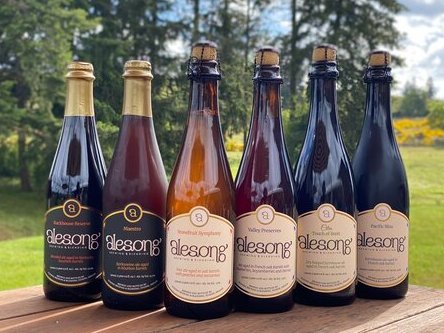 Something to sing about! <a href="/AlesongBrewing/">Alesong Brewing</a>, 2021 Great American Beer Festival Gold Medal winners + Bend Brewfest favorites, will feature an innovative composition at this year's X-Tap tent!
Presale tickets go on sale THURSDAY, Mar. 17 @ bendbrewfest.com, while supplies last.