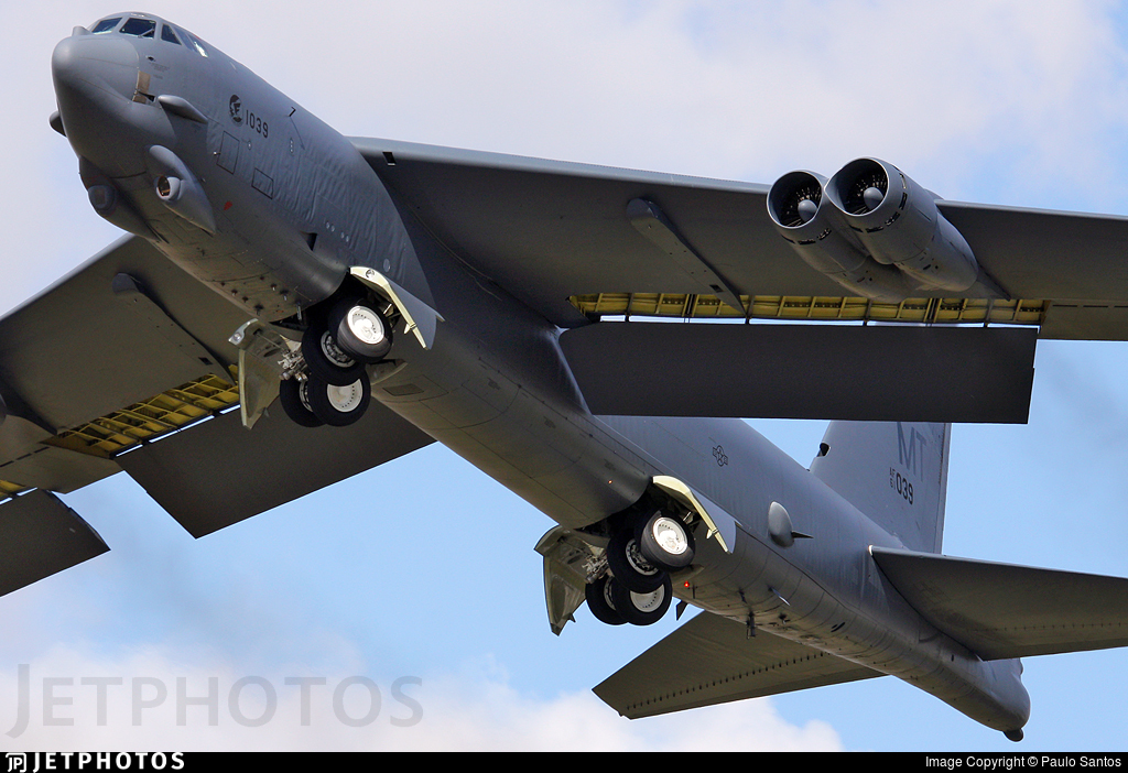 GetToTheChopp11's tweet photo. #PlaneAlert ICAO: #AE58B2 Tail: #610039
Owner: #USAF
Aircraft: #B-52H Stratofortress
2022/03/14 17:21:44
#B52 #NoFightingThisIsTheWarRoom #StrategicBomber #BUFF https://t.co/OMWa4lCrMY
https://t.co/9bBf3df5XF https://t.co/eZLgmu69xf