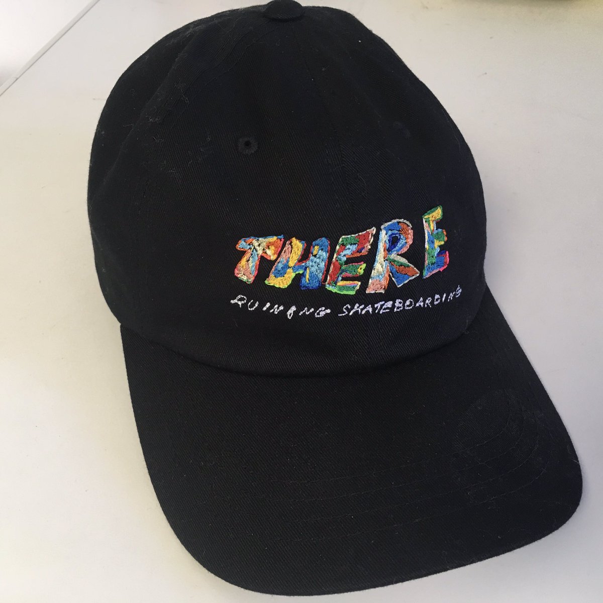 steveoburrito's tweet photo. last week i won this There hat at the raffle before their video premiere, which is the first time i’ve won anything at a skate raffle since this literal Bag of Suck i got at a shop premiere in 2006 - this is how i win https://t.co/k5OdoYEHWy
