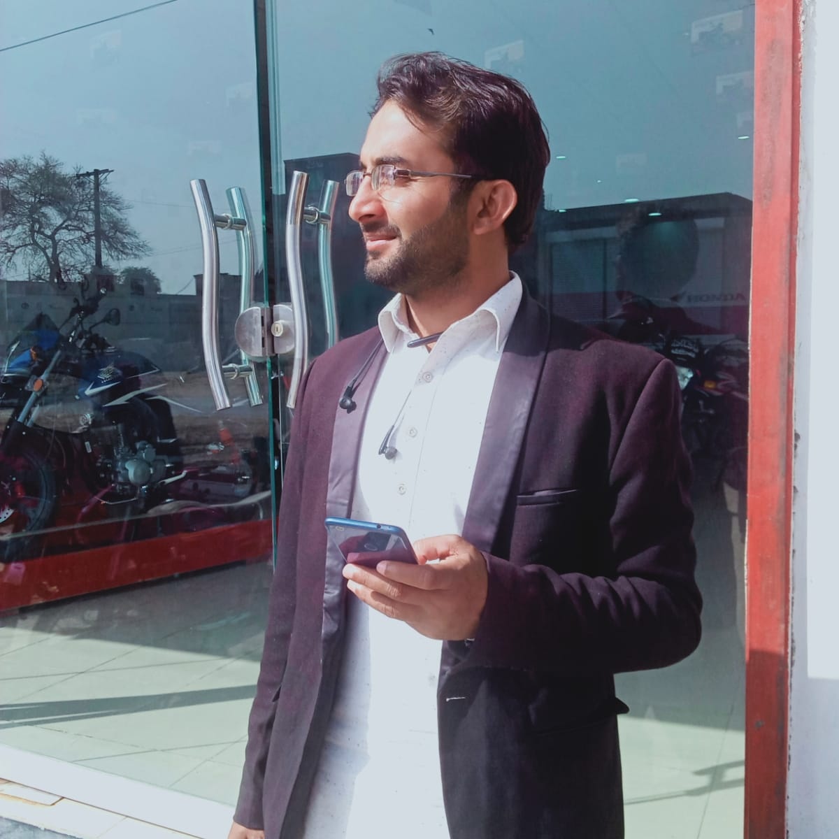 ikramullah1432's tweet photo. #NewProfilePic https://t.co/JOdQUg11Iw
