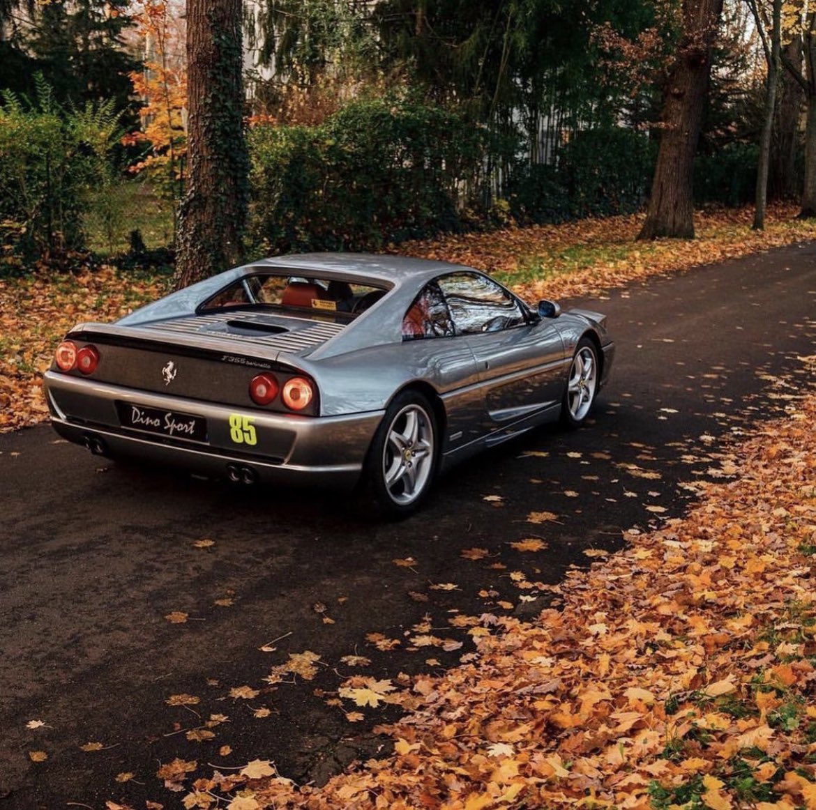 otobakanlik's tweet photo. Gözün gördüğü en iyi şey olabilirsin.
- Ferrari F355 Berlinetta https://t.co/lIWQxqFkhJ