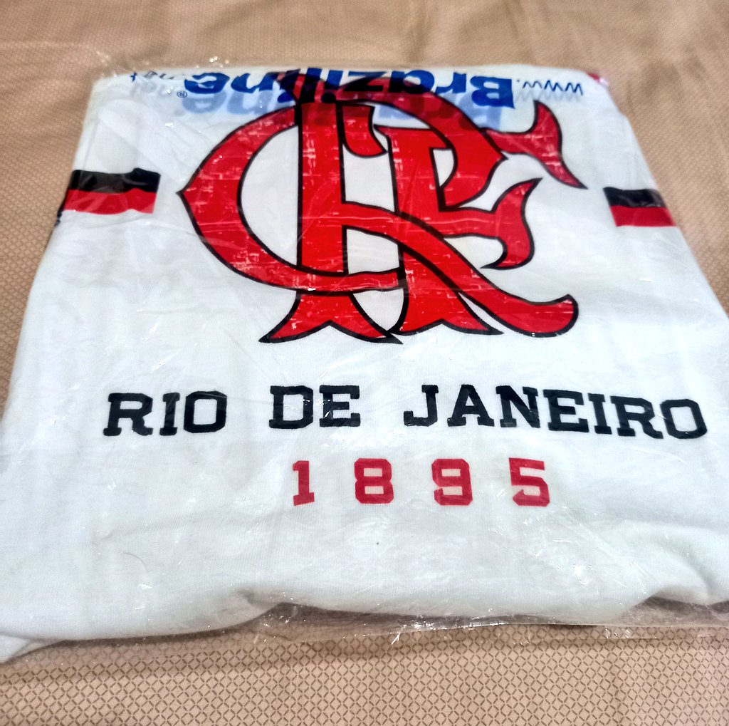 Quer concorrer a esta bela regata do Flamengo feita pela Braziline? É simples:

- Siga o <a href="/FlaEmTudo/">Flamengo em Tudo</a>
- Siga a <a href="/Braziline/">Braziline</a> 
- De retweet neste post

O sorteio será sexta-feira (18/03) ou antes, quando o FlaEmTudo chegar a 5 mil seguidores.