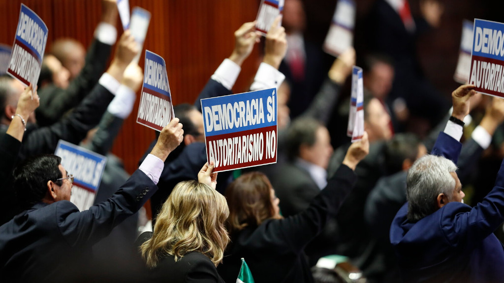 We guess to #AMLO that is tolerable!! 
It's "just" 0.1% of all murdered in Mexico during that period.
His remarks: "Regrettably, about 5,000 Mexicans have been murdered in the first two and a half months of this year – five were journalists." <a href="/BajaNews/">Baja News</a> 
facebook.com/LaPazBajaSurMe…