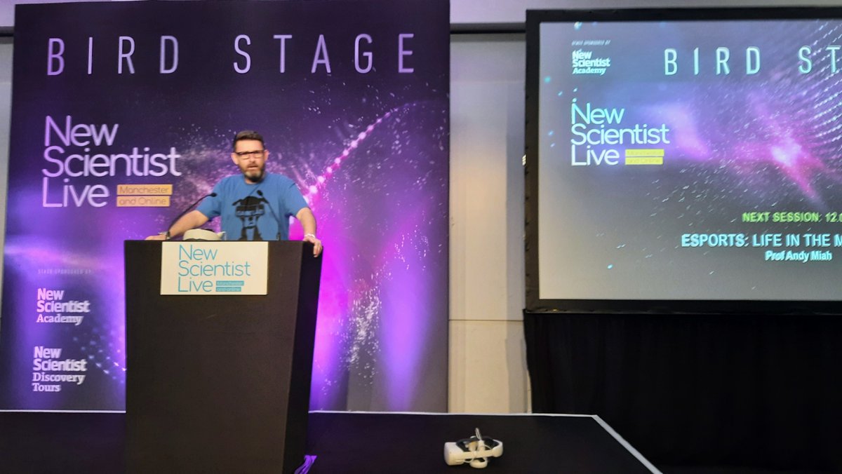 SalfordAcoustic's tweet photo. Day 3 of #NSLManchester & it was a pleasure for @HargreavesJon to briefly join @andymiah and @ProfJoeSweeney on stage for his excellent keynote on #VR and #Gamelab22 from @SalfordScience https://t.co/X8LikXO9M1