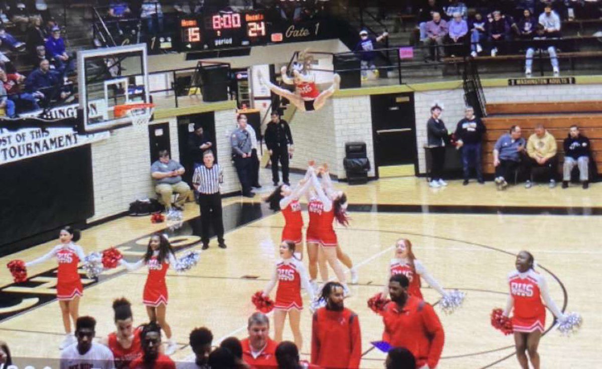 bregarrettt's tweet photo. finished my high school cheering career this past weekend. thankful for all of the sister i made throughout all 4 years of this sport. thank you bosse cheer for the life lessons i’ll carry forever and giving me the opportunity to grow as not only a cheerleader but person as well! https://t.co/CdSUVxggaM