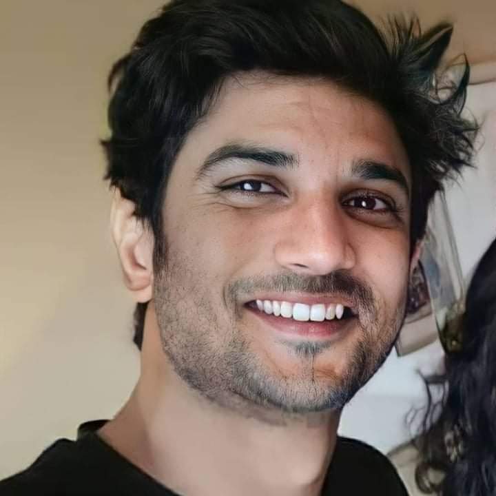 Jannat_Firdouse's tweet photo. "The heroes you look upto &amp; the people you detest are just different versions of you in some different context". 

  #Self_Musing by Sushant Singh Rajput 

#SushantSeeksJustice https://t.co/Ef4CdW6rjY