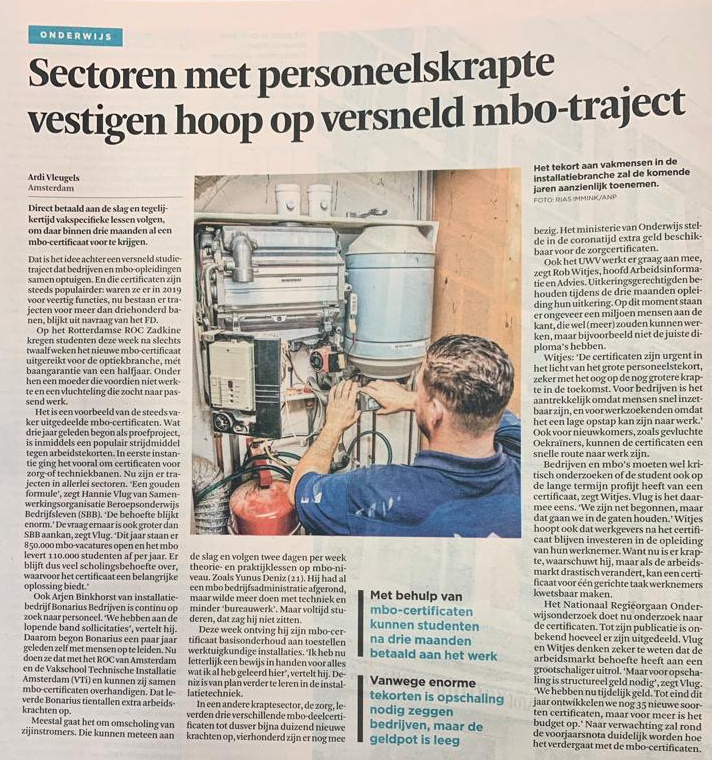 "Een gouden formule"
👉 Onze directievoorzitter <a href="/hannievlug/">Hannie Vlug</a> sprak in het <a href="/FD_Nieuws/">FD Nieuws</a> over de meerwaarde van #mbocertificaten: binnen korte tijd bij- of omscholen en sneller #vakmensen laten binden aan het bedrijf: bit.ly/36jucSJ