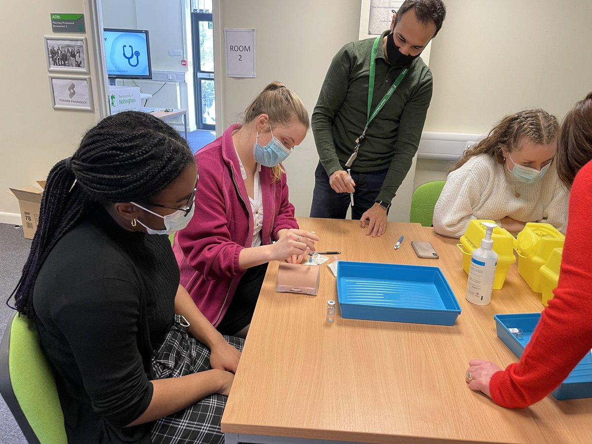 UoN_PharmacyPLM's tweet photo. Vaccination training 4th years @UoN_Pharmacy during their Pharmacy Leadership and Management module https://t.co/zqoqflQId1