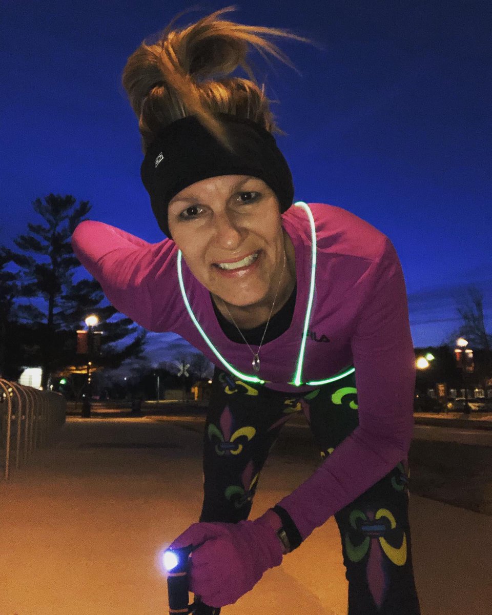 runningonthefly's tweet photo. It’s my birthday & I’ll Pi if I want to
😂🥧🏃♀️🎉😍
Gotta love sharing my day with National Pi Day…why not make the most of it!
#weekofpi #birthdaypi #3point14 https://t.co/rCDmoE5Gqy