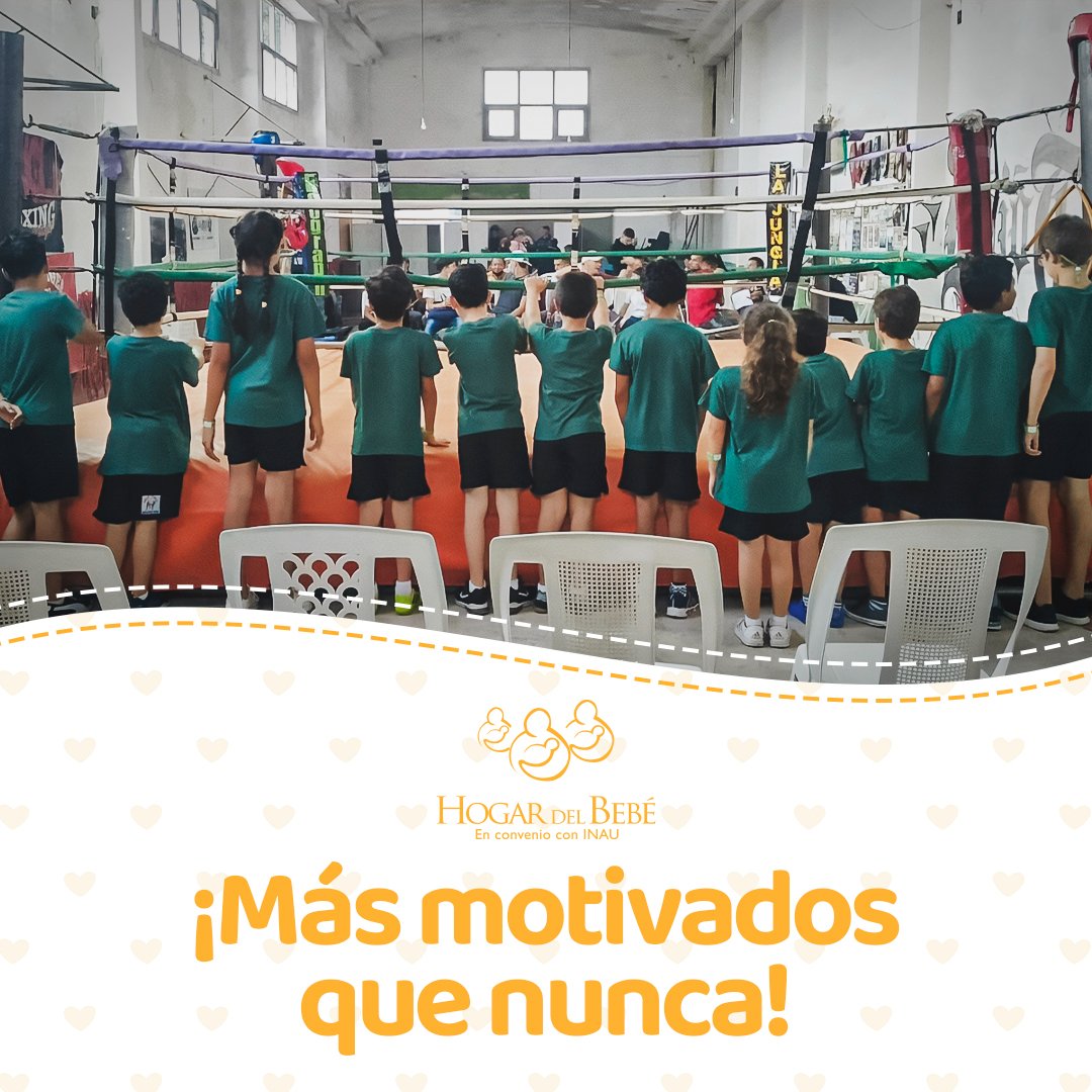 hogardelbebe's tweet photo. Los niños del Hogar practican kickboxing en La Jungla para mantenerse saludables 🥊, hace pocos días participaron de una demostración, muy motivadora para ellos.
Ahora la alegría y el entusiasmo los guía en cada práctica 🙌🏽

#hogar #INAU #Uruguay #niños #deporte #crianzapositiva https://t.co/sRZla6QF0N