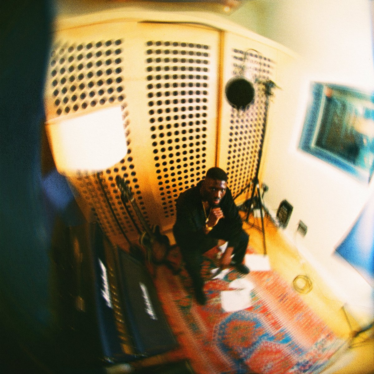 RAPTUM_'s tweet photo. More Tump. 

RAPTUM - Eject That: Empty Shells (The Fugazi) 

Drops This Sunday 💿.

Pre-Order Now on iTunes/Amazon 

Credits: On Back Cover

#cutabovetherest #CGflow #march20th #HQ https://t.co/9YsZ1SE41b