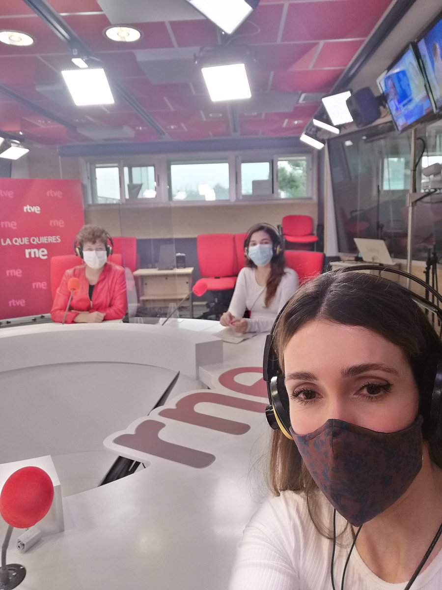 SheilajustoS's tweet photo. 📍Aún convirtiendo el 100% de los contratos COVID en estructurales, las plantillas de médicos son deficitarias:
-Listas de espera
-Efectos colaterales COVID 
.....
⚠️
⚠️Quieren contratar SÓLO al 60%⚠️

PLANIFICACION URGENTE
HAY MÉDICOS 
@UrgPrecariasHUG
@Maitedcs @LasMananas_rne https://t.co/FuWr0hNBch
