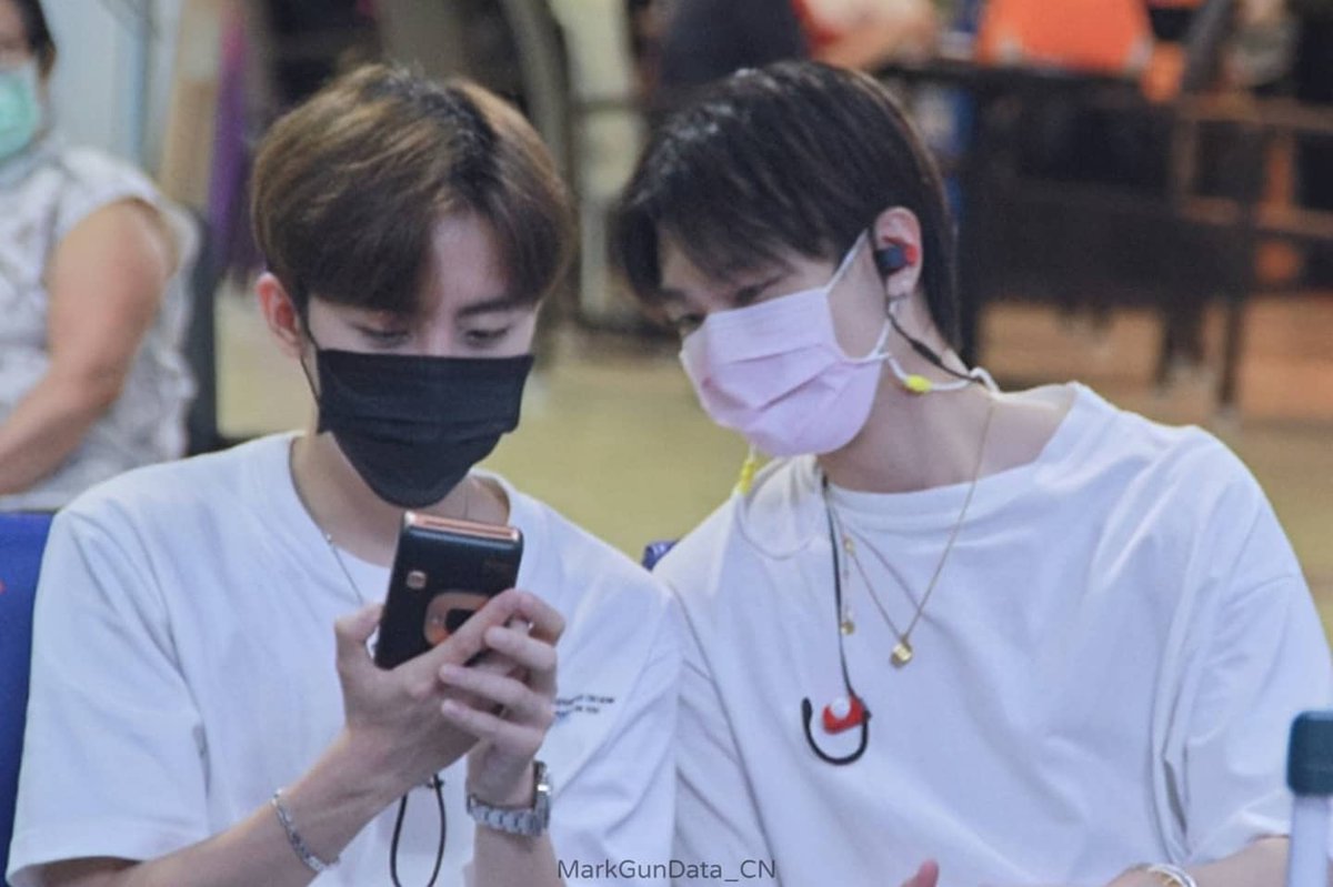 MarkGunData_CN's tweet photo. Today is also a day to love you
#WhiteDayMG https://t.co/JCedzNdv2h