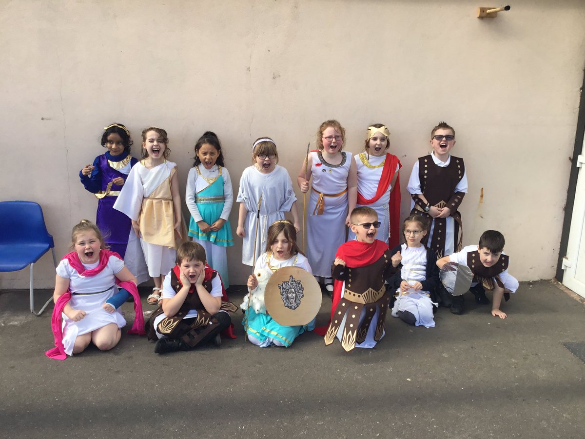 WE ARE SPARTAAAAAA ! 🇬🇷 🗡 #portalstothepast