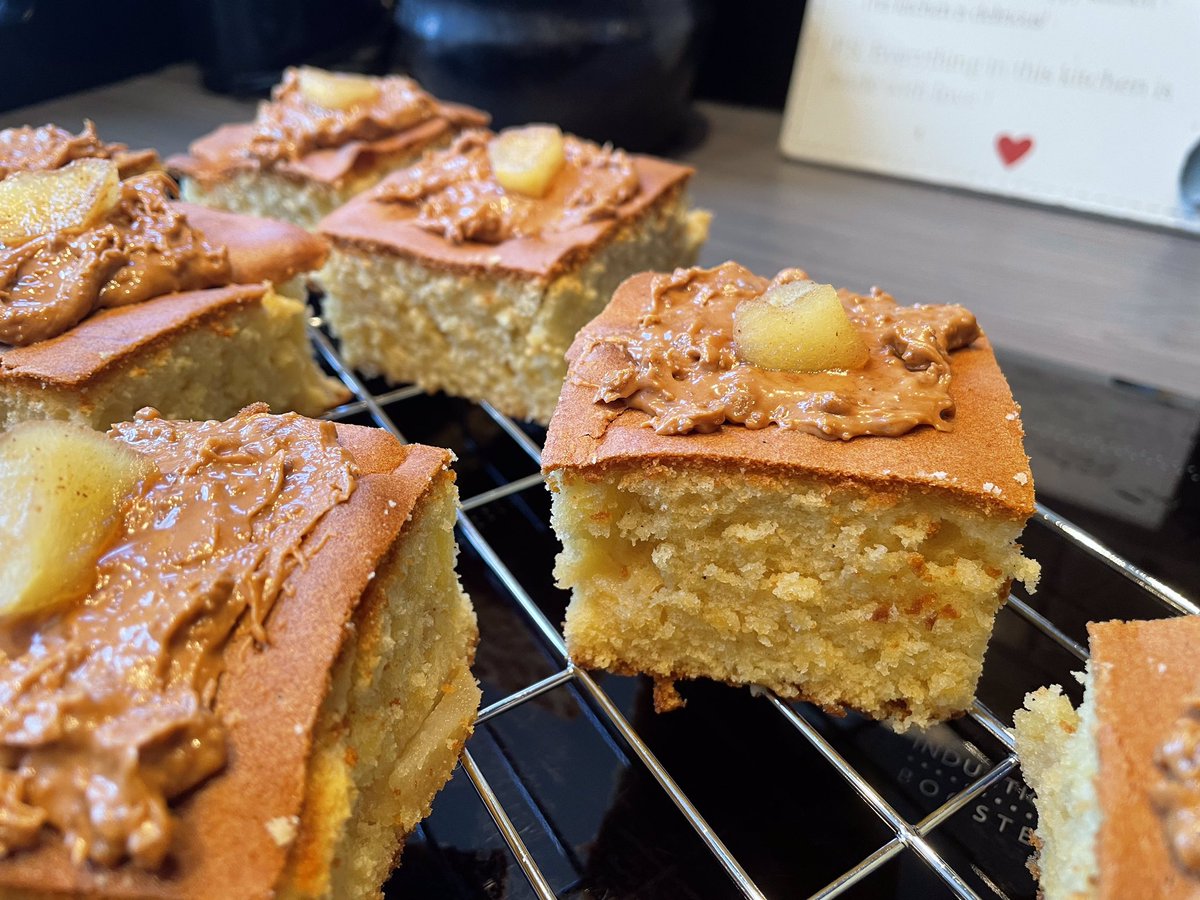 Dawnknowles81's tweet image. Such a crazy set of shifts for me and the team this week I thought I’d treat them to boost morale 👩‍🍳❤️ gone in 0.0 seconds = result, happy officers🙂